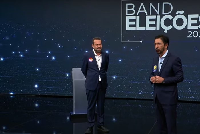 ad18f5e8ab198b569b065cbfdd962445