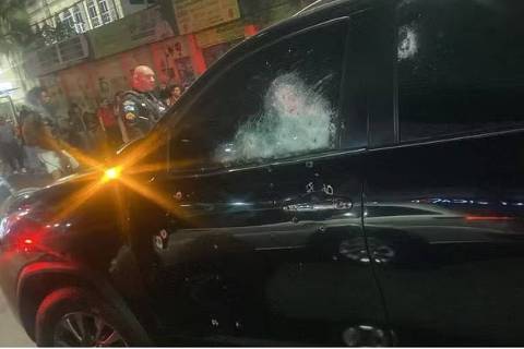 carro blindado fuzilado