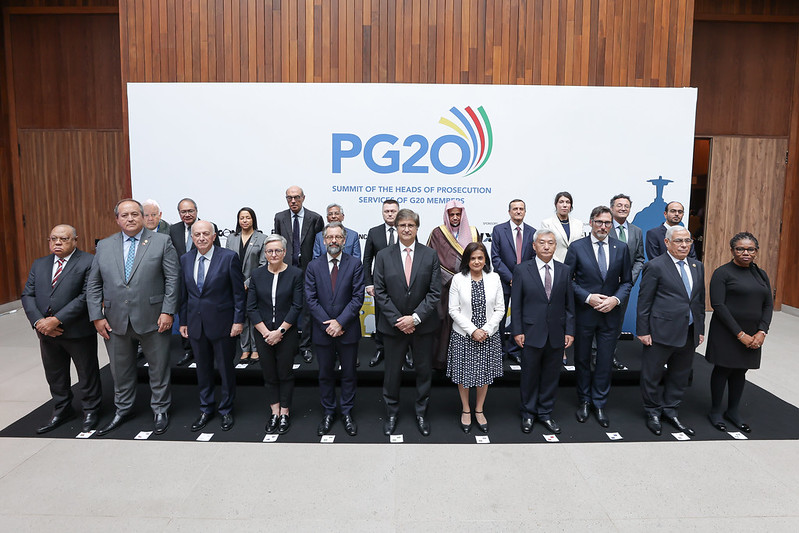 54082066882 9179802892 c