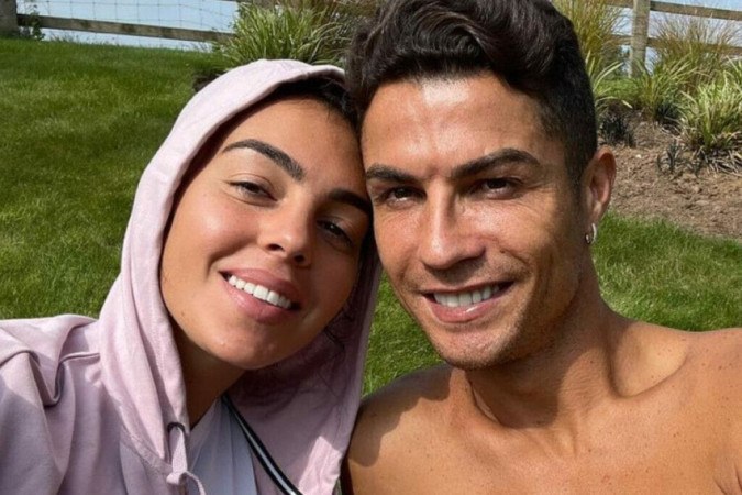 1 georgina rodriguez e cristiano ronaldo 1024x768 28308676