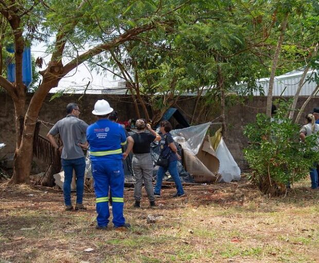 ação de acolhimento atende 19 pessoas em situação de rua no df nesta semana