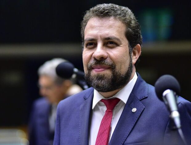 img20231108234117590 768x473