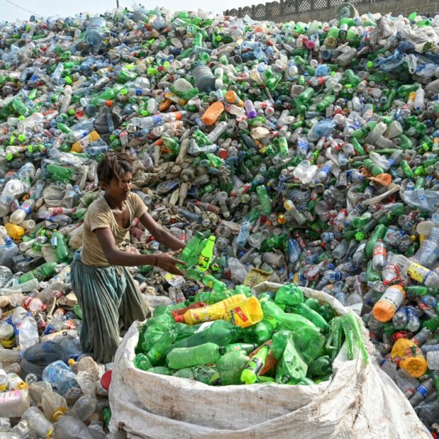 files pakistan un environment plastics diplomacy