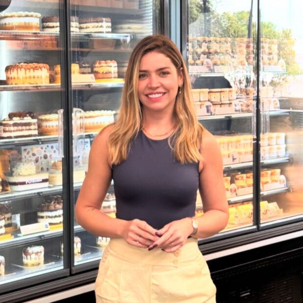 Mariana Perdomo, na unidade da Perdomo Doces em Brasília. Crédito: Reprodução do Instagram