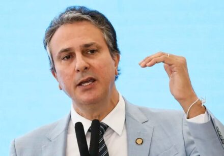ministro da educação camilo santana