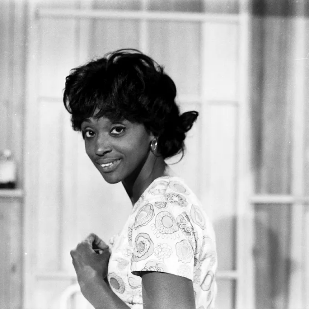 o homem que deve morrer lea garcia i0001253.t4c1282b9.m2048.xvb05zuuhua6onl03