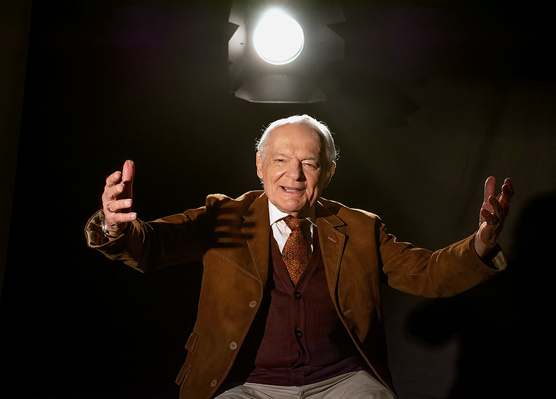 Othon Bastos em 'Não me entrego, não!'. Crédito: Beti Niemeyer