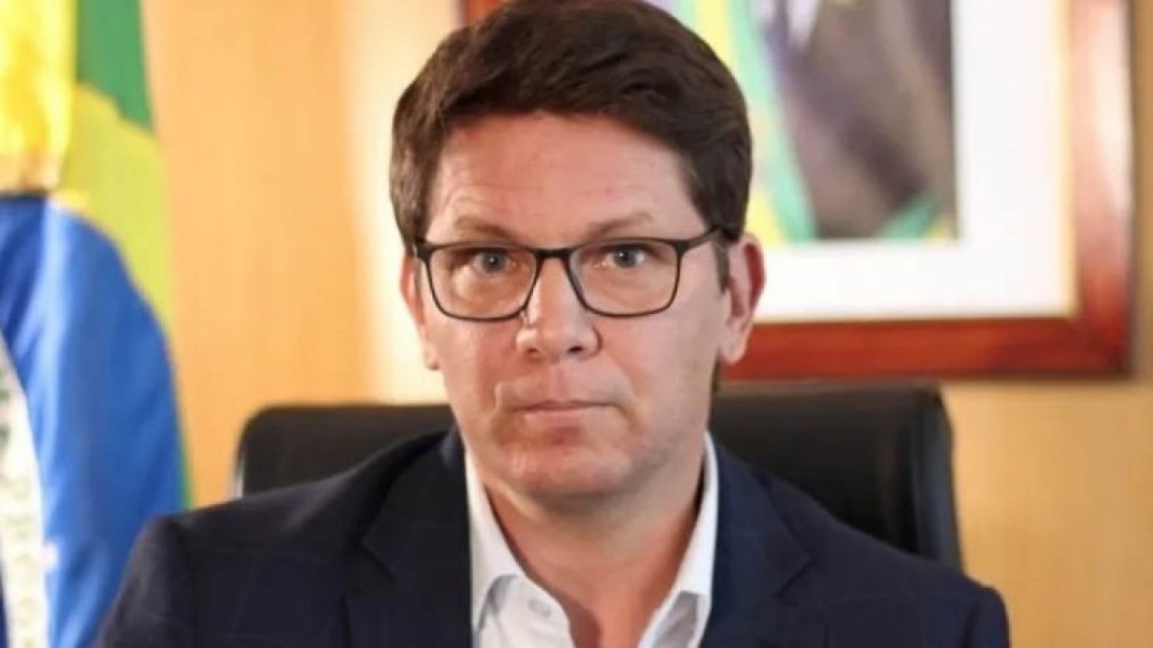 mario frias internacao 6424