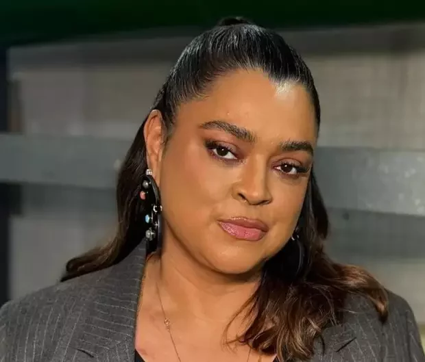 623712834 preta gil 2