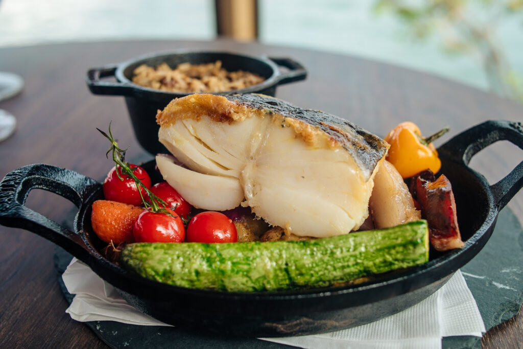 Duo de Bacalhau, do Ocean Restaurante. Crédito: JP Rodrigues