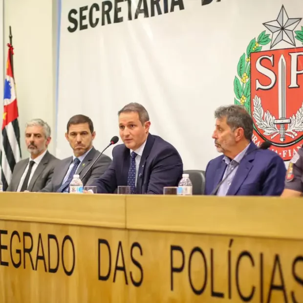 coletiva de imprensa assassinato no aeroporto 2 1536x1024