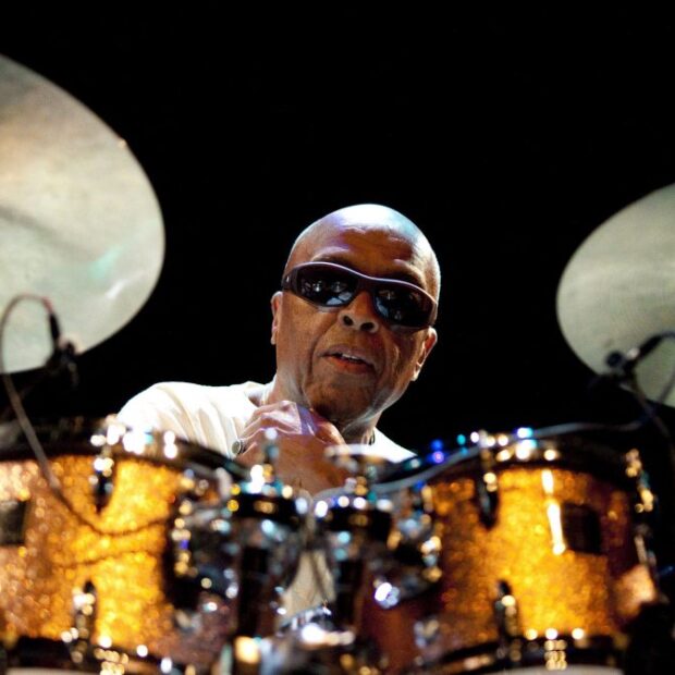 thumb 215797 default big