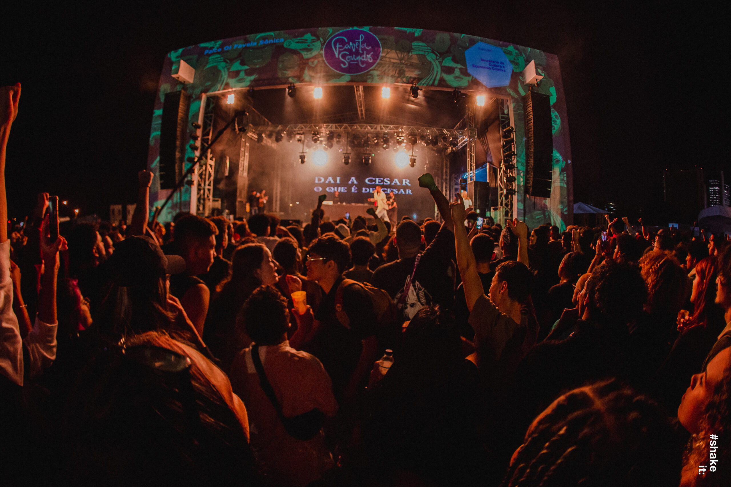 baile.favelasounds.fotoluarabaggi.