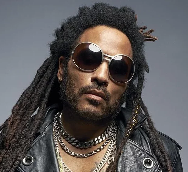 2022 044 lenny kravitz album inside c sony 0305 r1.jpg