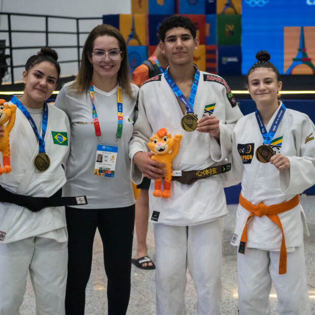 df conquista quatro medalhas no judo e taekwondo no primeiro dia dos jogos da juventude foto capa