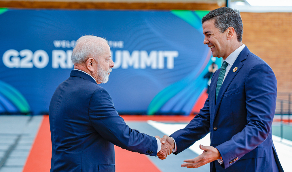 lula recebe o primeiro ministro da espanha pedro sánchez, durante cumprimentos aos líderes do g20