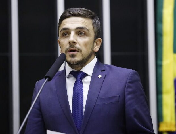 img20241119192508815 768x473