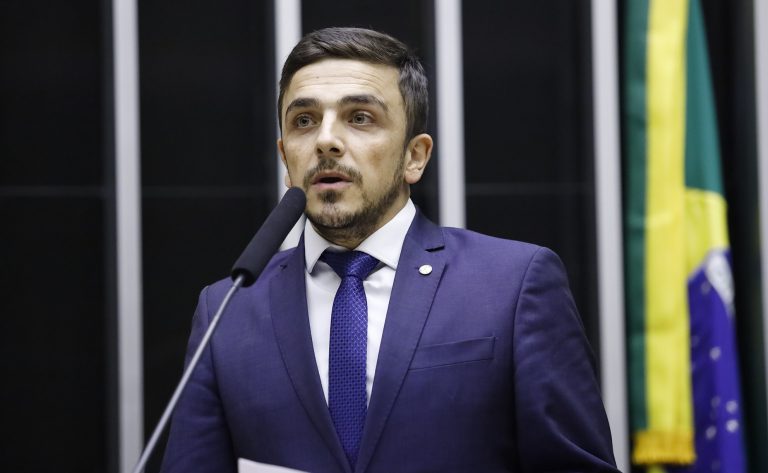 img20241119192508815 768x473