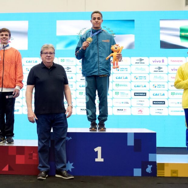 ginástica do df se despede dos jogos da juventude com medalha de aluno da rede pública