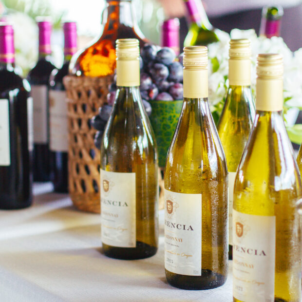 feira de vinhos - rótulos de vinhos