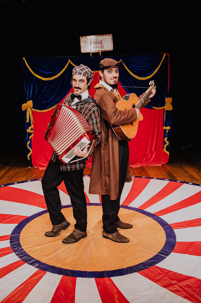 Espetáculo Stupide. Crédito: Rebecca Omena