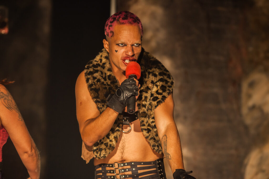 Espetáculo Perdoa-me por me Traíres. Crédito: Humberto Araújo