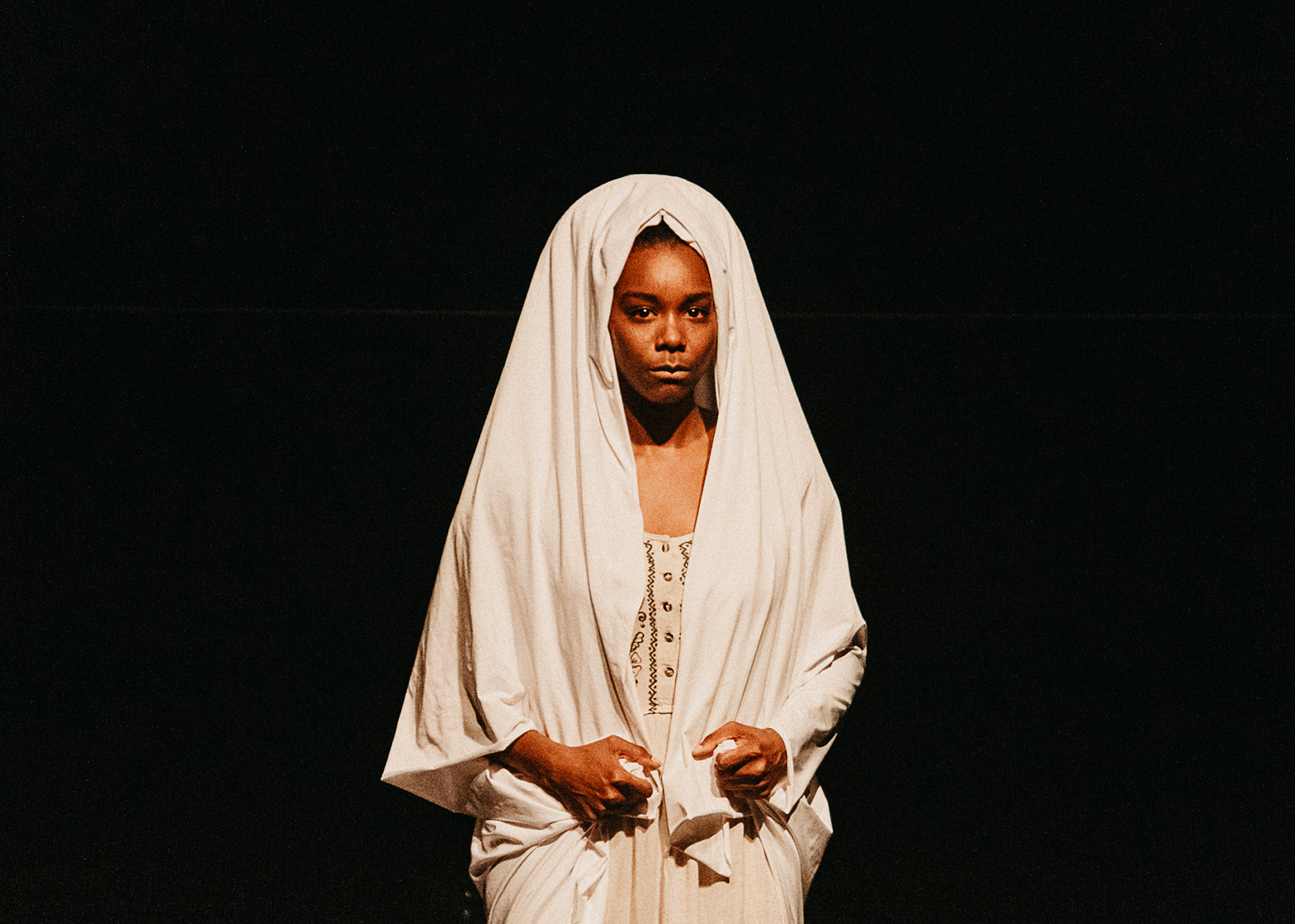 Espetáculo Pai Nosso. Crédito: Alisson Gonçalves.