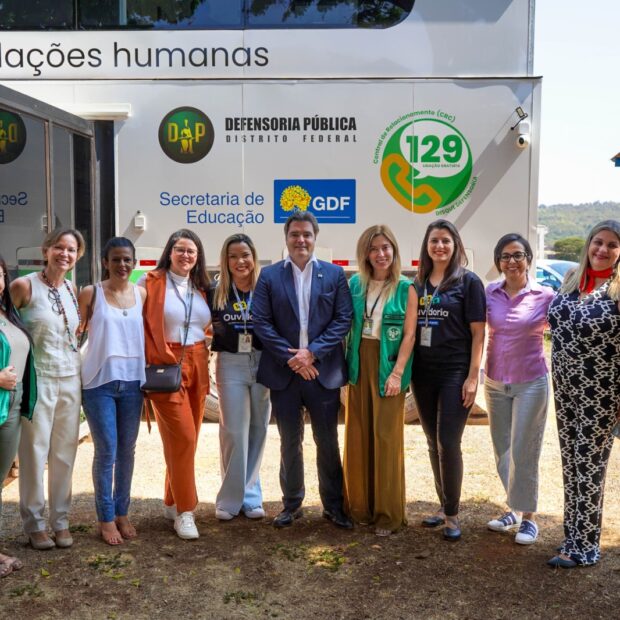 22.11. defensoria nas escolas 4