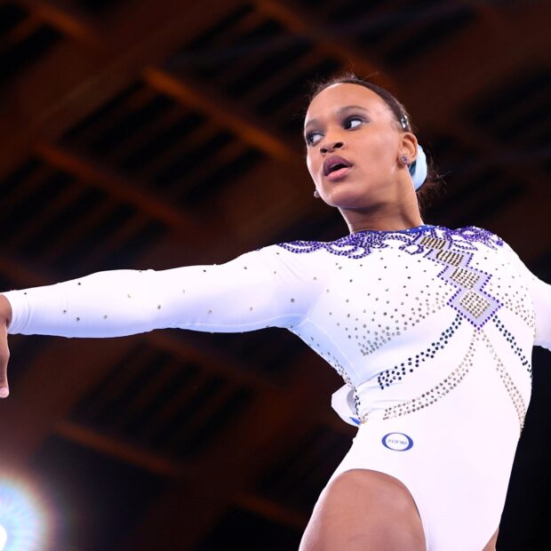 rebeca andrade durante apresentacao nas olimpiadas 1627216765989 v2 4x3