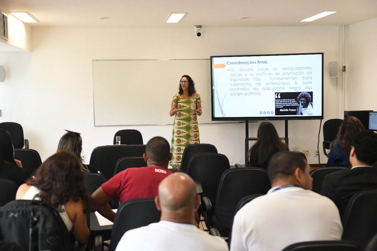 curso letramento racial