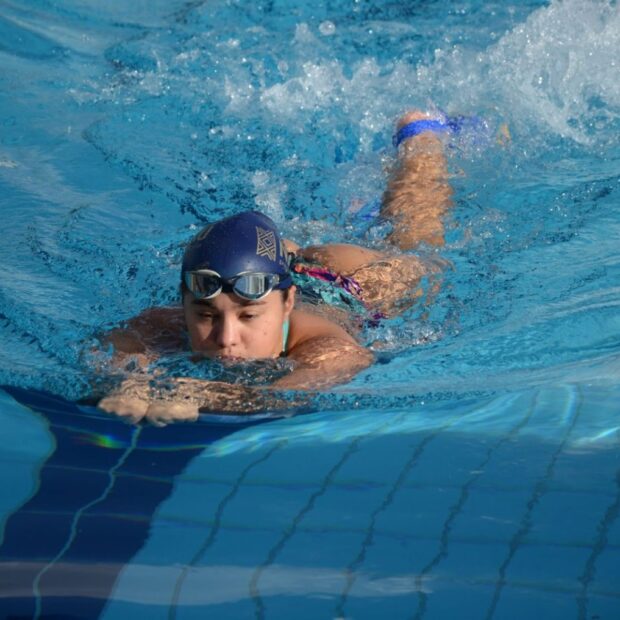 nadadora 1536x1017 (1)