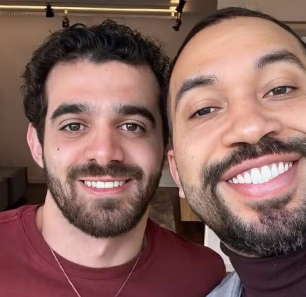 O ex- BBB e economista colocou um ponto final no namoro após um mês de ter assumido o boy publicamente.