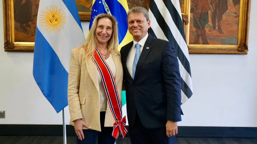 tarcisio recebe karina milei no palacio dos bandeirantes e concede a ela ordem do ipiranga maior honraria do estado 1733177473558 v2 900x506.jpg