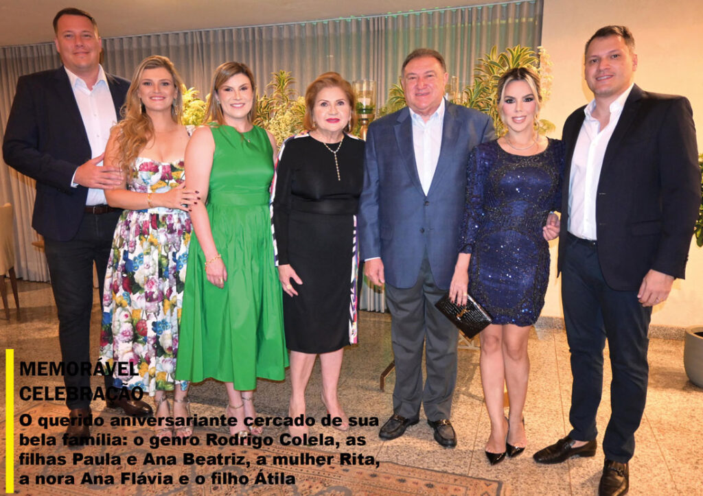 o querido aniversariante cercado de sua bela família