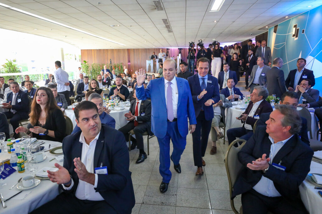 54182847976 0bca88220e h