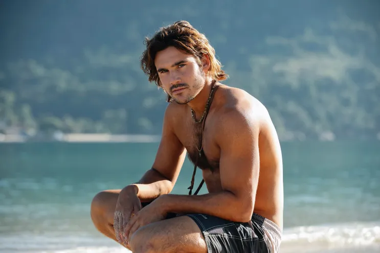 O vilão vai manipular e enganar todos ao seu redor para separar o casal, trazendo uma reviravolta cheia de drama e traição!