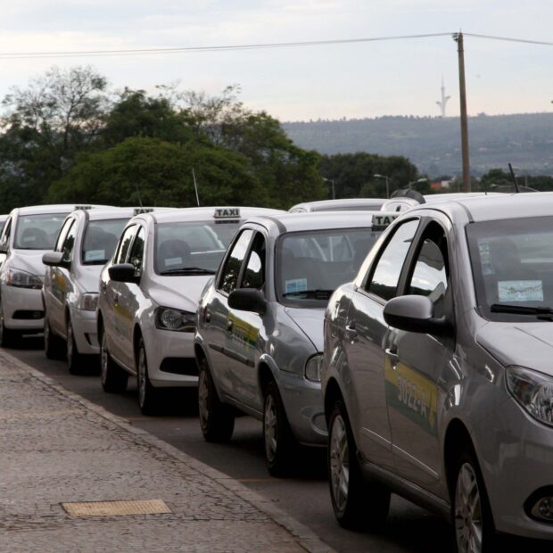 taxis fila 1920x1280