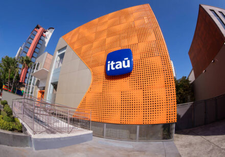 itaú