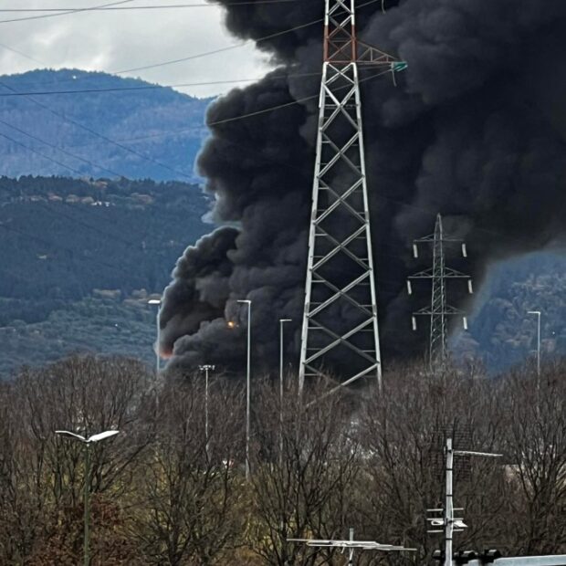 italy accident explosion eni fire