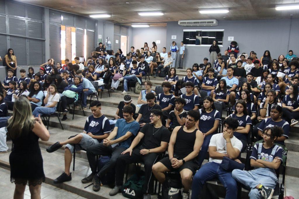 6.12. projeto defensoria nas escolas. foto divulgacao dpdf4