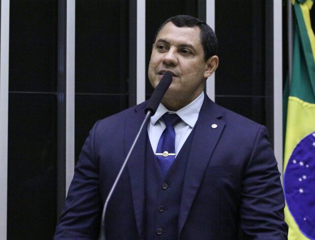 img20241211180010165 768x473