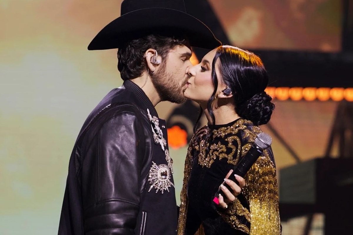 Cantor confirma separação e revela planos ambiciosos com álbum em inglês e parceria com estrelas internacionais.