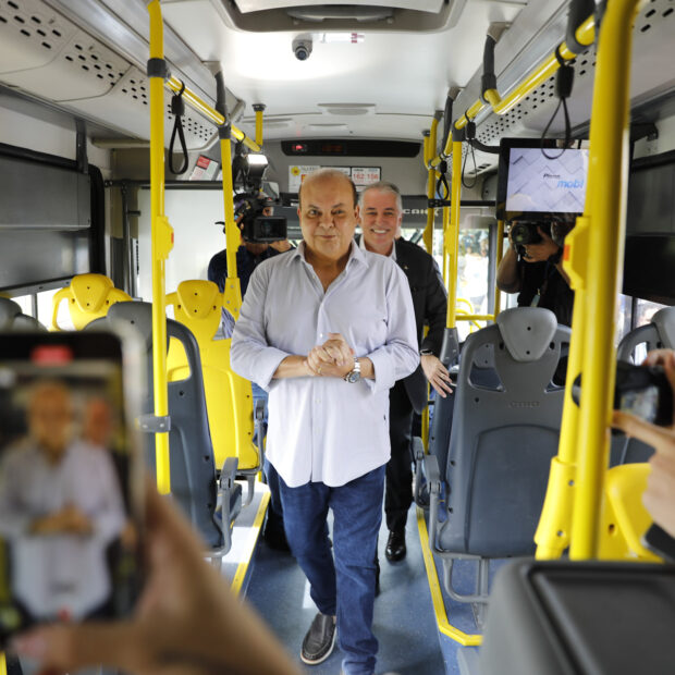 dentro 2 1 1