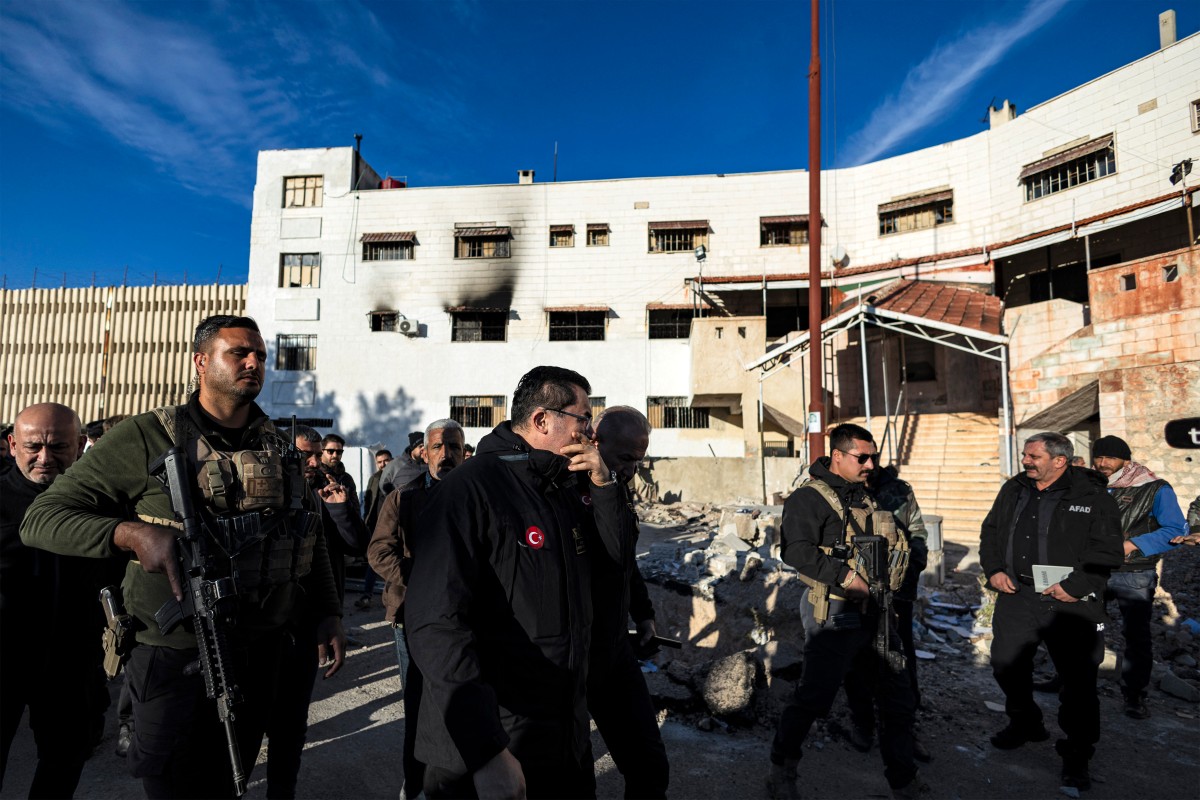 syria conflict turkey rescue search
