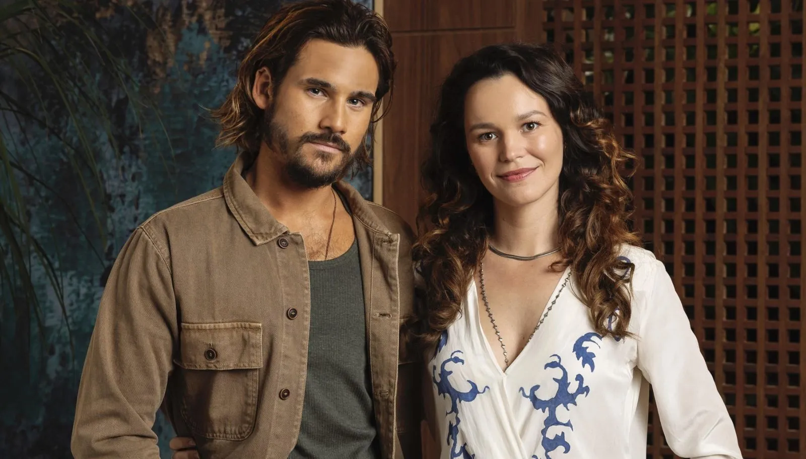 Filipa chega ao Brasil para dar fim à felicidade de Rudá e Viola, mas suas ações vão muito além de revelar uma gravidez inesperada. Drama, traição e vingança prometem incendiar os capítulos finais da novela das nove!