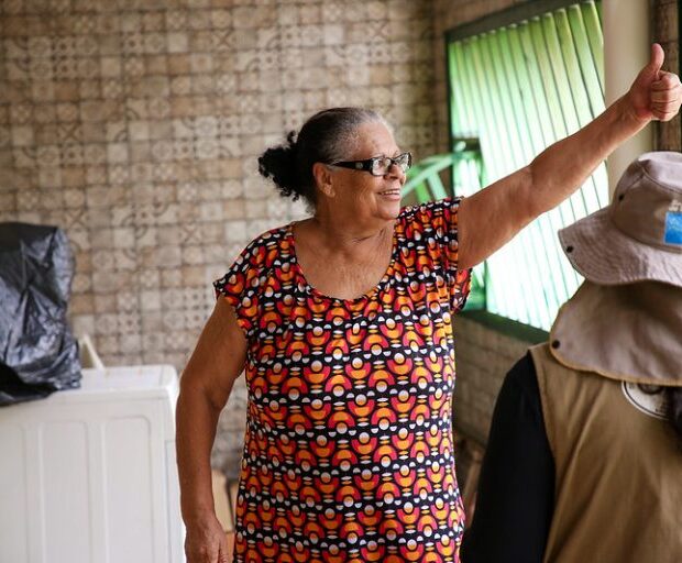 aposentada miriam ferraz visitas domiciliares em sao sebastiao foto ualisson noronha agencia saude df 768x512