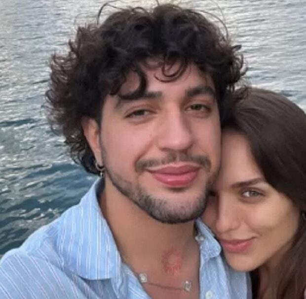 Publicação sugere aproximação entre o cantor e a apresentadora após término dos dois