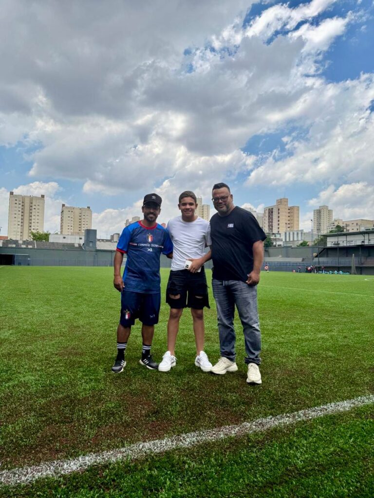 8d270200 7210 4dd0 8668 6293931731e2