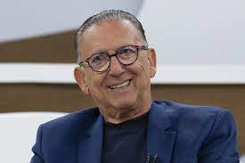 O lendário narrador está prestes a seguir novos rumos após 43 anos de Globo.