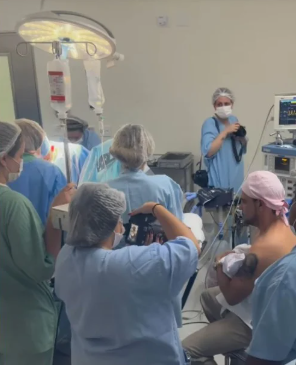 O nascimento de Clara, filha de Zezé Di Camargo, vira evento cheio de emoção e misticismo no Natal!